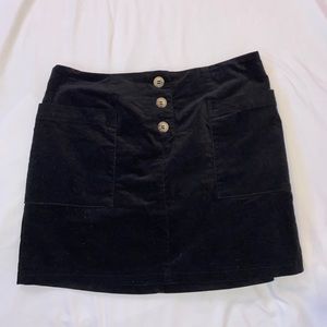 Forever 21 girls black felt mini skirt